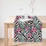 - Runner-3319-1 - Realhomes  Geometrik Zeminde Çiçek ve Kaktüsler Özel Tasarım Runner Realhomes