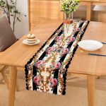 - Runner-3801 - Realhomes Çizgili Zeminde Altın Ve Çiçek Desenli Özel Tasarım Dijital Baskılı Modern Runner Realhomes