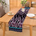 Siyah Zeminde Leopar Motifli Özel Tasarım Dijital Baskılı Modern Runner Realhomes