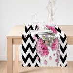 - Runner-4172-1 - Realhomes Siyah Zikzak Zeminde İlkbahar Çiçekleri Temalı Runner Realhomes