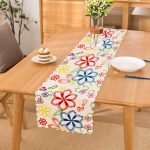 Beyaz Zeminde Çiçek Motifleri Özel Tasarım Runner Realhomes