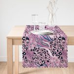 - Runner-5284-1 - Realhomes  Lila Zemin Üzerinde Leopar Deseni Baskılı Özel Tasarım Dekoratif Runner Realhomes