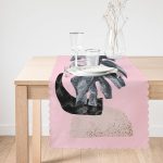 Pembe Zeminde Tropik Yaprak Desen Baskılı Özel Tasarım Runner Realhomes