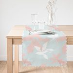 - Runner-5338-1 - Realhomes Renkli Zeminde Pembe Ve Beyaz Yaprak Motifli Dekoratif Runner Realhomes