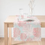 - Runner-5366-1 - Realhomes  Renkli Zemin Üzerinde Tropikal Pembe Beyaz Yaprak Desenli Runner Realhomes