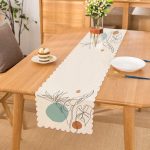 - Runner-5369 - Realhomes  Beyaz Zemin Üzerinde Çizim Çiçek Tasarımlı Runner Realhomes