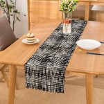 Siyah Beyaz Damalı Dekoratif Runner Realhomes