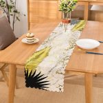 - Runner-7011 - Realhomes Mermer Zeminli Gold Ve Siyah Yapraklar Dijital Baskılı Modern Runner Realhomes