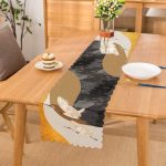 - Runner-7088 - Realhomes Renkli Zeminde Leylek Desenli Dijital Baskılı Modern Runner Realhomes