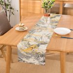 - Runner-7192 - Realhomes Gri Zemin Üzerinde Gold Detaylı Soft Çizim Desenli Dijital Baskılı Modern Runner Realhomes