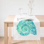 - Runner-7228-1 - Realhomes Beyaz Zeminde Yeşil Renkli Su Yosunu Desenli Dijital Baskılı Modern Runner Realhomes