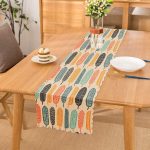 Krem Zemin Üzerinde Yaprak Desenli Dijital Baskılı Modern Runner Realhomes