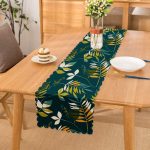 Renkli Zemin Üzerinde Yaprak Motifli Dijital Baskılı Modern Runner Realhomes