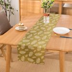 Gold Zemin Üzerinde Beyaz Renkli Yaprak Desenli Dijital Baskılı Modern Runner Realhomes