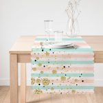 Beyaz Zemin Üzerinde Renkli Yatay Çizgili Gold Detaylı Dijital Baskılı Modern Runner Realhomes