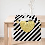 Beyaz Zeminde Siyah Yatay Çizgili Gold Detaylı Kalp Desenli Dijital Baskılı Modern Runner Realhomes