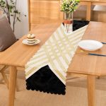 - Runner-8291 - Realhomes Beyaz Zeminde Siyah Mermer Detaylı Gold Yatay Çizgili Dijital Baskılı Modern Runner Realhomes