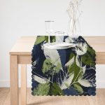 Siyah Zemin Üzerinde Yaprak Desenli Dijital Baskılı Modern Runner Realhomes