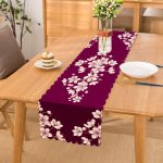 - Runner-8368 - Realhomes Bordo Zemin Üzerinde Beyaz Rengarenk Çiçek Desenli Dijital Baskılı Modern Runner Realhomes