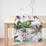 - Runner-8477-1 - Realhomes Beyaz Zemin Üzerinde Yeşil Yaprak Desenli Dijital Baskılı Modern Runner Realhomes