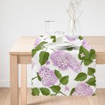 - Runner-8495-1 - Realhomes Beyaz Zemin Üzerinde Yeşil Yapraklı Çiçek Desenli Dijital Baskılı Modern Runner Realhomes