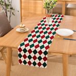 - Runner-8558 - Realhomes Beyaz Zemin Üzerinde Bordo Ve Yeşil Ekose Desenli Dijital Baskılı Modern Runner Realhomes