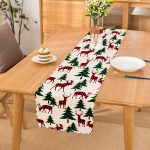 - Runner-8646 - Realhomes Beyaz Zemin Üzerinde Çam Ağaçlı Ekoseli Geyik Motifli Dijital Baskılı Modern Runner Realhomes