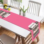 Pembe Zemin Daktilo Tasarımlı Dijital Baskılı Modern Süet Runner Realhomes