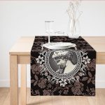 - SuetRunner-10430 - Realhomes  Gül & Portre Motifli Dijital Baskılı Dekoratif Süet Runner Realhomes