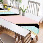 - SuetRunner-8259-1 - Realhomes  Renkli Zemin Üzerinde Gold Detaylı Geometrik Çizimli Dijital Baskılı Modern Süet Runner Realhomes