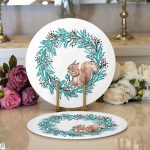 - Supla2li-10023-Mavi-Celenkli-Sincap-Motifli-Dijital-Baskili-Modern-2li-Yuvarlak-Servis-Altligi-–-Supla - Realhomes Mavi Çelenkli Sincap Motifli Dijital Baskılı Modern 2'li Yuvarlak Servis Altlığı – Supla Realhomes