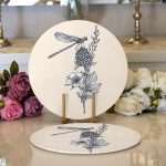 Krem Zemin Karakalem Çizimli Dijital Baskılı Modern 2'li Yuvarlak Servis Altlığı – Supla Realhomes