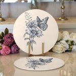 - Supla2li-10066-Krem-Zemin-Karakalem-Cizimli-Dijital-Baskili-Modern-2li-Yuvarlak-Servis-Altligi-–-Supla - Realhomes Krem Zemin Karakalem Çizimli Dijital Baskılı Modern 2'li Yuvarlak Servis Altlığı – Supla Realhomes