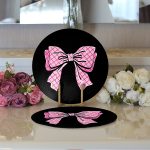 Siyah Zemin Pembe Kurdale Tasarımlı Dijital Baskılı Dekoratif 2'li Yuvarlak Servis Altlığı – Supla Realhomes