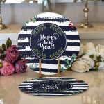 - Supla2li-10104-Lacivert-Cizgili-Happy-New-Year-Motifli-Dijital-Baskili-Modern-2li-Yuvarlak-Servis-Altligi-–-Supla - Realhomes Lacivert Çizgili Happy New Year Motifli Dijital Baskılı Modern 2'li Yuvarlak Servis Altlığı – Supla Realhomes