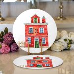 Minyatür Kırmızı Ev Çizimli Dijital Baskılı Dekoratif 2'li Yuvarlak Servis Altlığı – Supla Realhomes
