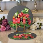 Gri Zemin Çam Yapraklı Mum Tasarımlı Dijital Baskılı Dekoratif 2'li Yuvarlak Servis Altlığı – Supla Realhomes