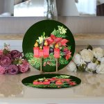 Yeşil Zemin Çam Yapraklı Mum Tasarımlı Dijital Baskılı Modern 2'li Yuvarlak Servis Altlığı – Supla Realhomes