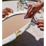 - Supla2li-10158-Kozalak-Cizimli-Cristmas-Temali-Dijital-Baskili-Modern-2li-Yuvarlak-Servis-Altligi-–-Supla-3 - Realhomes Kozalak Çizimli Cristmas Temalı Dijital Baskılı Modern 2'li Yuvarlak Servis Altlığı – Supla Realhomes