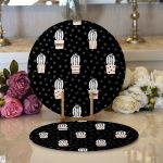 - Supla2li-10232-Siyah-Puantiye-Zeminli-Kaktus-Motifli-Dijital-Baskili-Dekoratif-2li-Yuvarlak-Servis-Altligi-–-Supla - Realhomes Siyah Puantiye Zeminli Kaktüs Motifli Dijital Baskılı Dekoratif 2'li Yuvarlak Servis Altlığı – Supla Realhomes