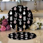 - Supla2li-10233-Siyah-Zemin-Vazo-Desenli-Dijital-Baskili-Modern-2li-Yuvarlak-Servis-Altligi-–-Supla - Realhomes Siyah Zemin Vazo Desenli Dijital Baskılı Modern 2'li Yuvarlak Servis Altlığı – Supla Realhomes