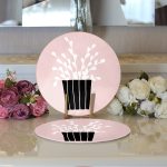 - Supla2li-10235-Pembe-Zemin-Vazo-Desenls-Dijital-Baskili-Modern-2li-Yuvarlak-Servis-Altligi-–-Supla-2 - Realhomes Pembe Zemin Vazo Desenlş Dijital Baskılı Modern 2'li Yuvarlak Servis Altlığı – Supla Realhomes