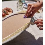 - Supla2li-10264-Cizgili-Minimalist-Tasarimli-Dijital-Baskili-Dekoratif-2li-Yuvarlak-Servis-Altligi-–-Supla-3 - Realhomes Çizgili Minimalist Tasarımlı Dijital Baskılı Dekoratif 2'li Yuvarlak Servis Altlığı – Supla Realhomes