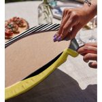 - Supla2li-10318-Soyut-Tarzda-Onedraw-Cizimli-Dijital-Baskili-Dekoratif-2li-Yuvarlak-Servis-Altligi-–-Supla-3 - Realhomes  Soyut Tarzda Onedraw Çizimli Dijital Baskılı Dekoratif 2'li Yuvarlak Servis Altlığı – Supla Realhomes