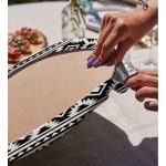 - Supla2li-10329-Iskandinav-Desenli-Etnik-Tasarimli-Dijital-Baskili-Modern-2li-Yuvarlak-Servis-Altligi-–-Supla-3 - Realhomes İskandinav Desenli Etnik Tasarımlı Dijital Baskılı Modern 2'li Yuvarlak Servis Altlığı – Supla Realhomes