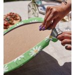 Yeşil Zemin Papatya Özel Tasarımlı Dijital Baskılı Modern 2'li Yuvarlak Servis Altlığı – Supla Realhomes