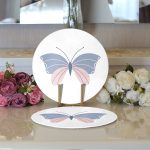 Mavi Pembe Kelebek Desenli Dijital Baskılı Dekoratif 2'li Yuvarlak Servis Altlığı – Supla Realhomes