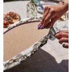 Çiçek Çerçeveli Portre Desenli Dijital Baskılı Dekoratif 2'li Yuvarlak Servis Altlığı – Supla Realhomes