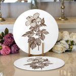 Karakalem Çiçek Desenli Dijital Baskılı Modern 2'li Yuvarlak Servis Altlığı – Supla Realhomes