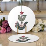 - Supla2li-10432-Kus-Susu-Tasarimli-Dijital-Baskili-Dekoratif-2li-Yuvarlak-Servis-Altligi-–-Supla - Realhomes  Kuş Süsü Tasarımlı Dijital Baskılı Dekoratif 2'li Yuvarlak Servis Altlığı – Supla Realhomes